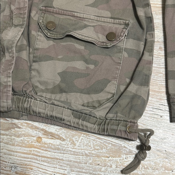 Democracy Women's Retro Bomber Utility Coat Zip/Snap Front Light Camo Jacket XL - Picture 5 of 8